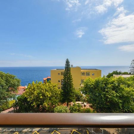 Spacious 3 Bedroom By The Beach Caniço Esterno foto